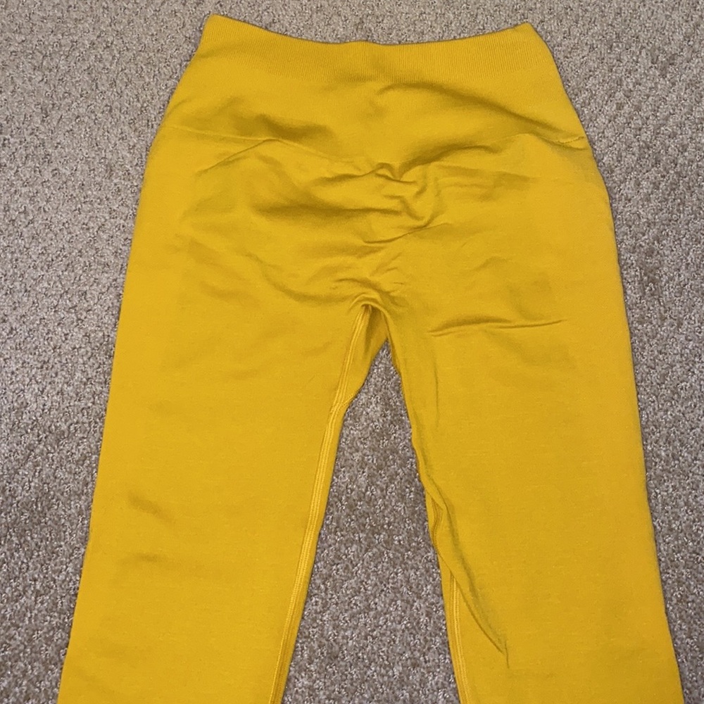 Alphalete Amplify Leggings